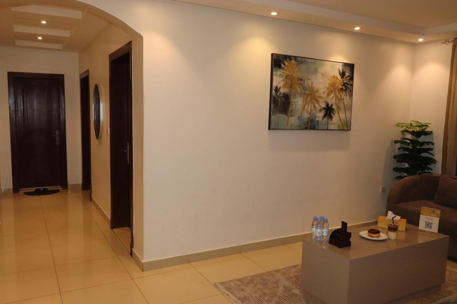 Al Bateel Furnished Apartments Riyadh Bagian luar foto