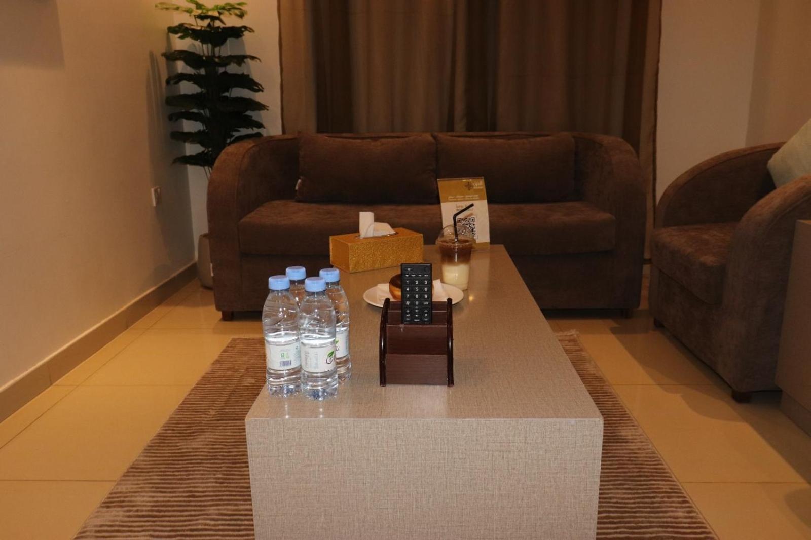 Al Bateel Furnished Apartments Riyadh Bagian luar foto