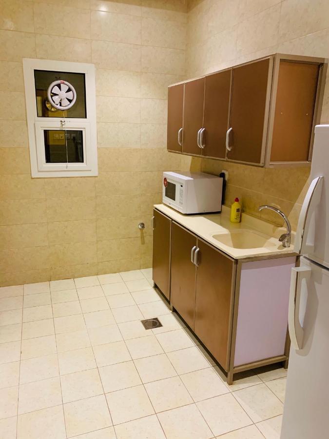 Al Bateel Furnished Apartments Riyadh Bagian luar foto