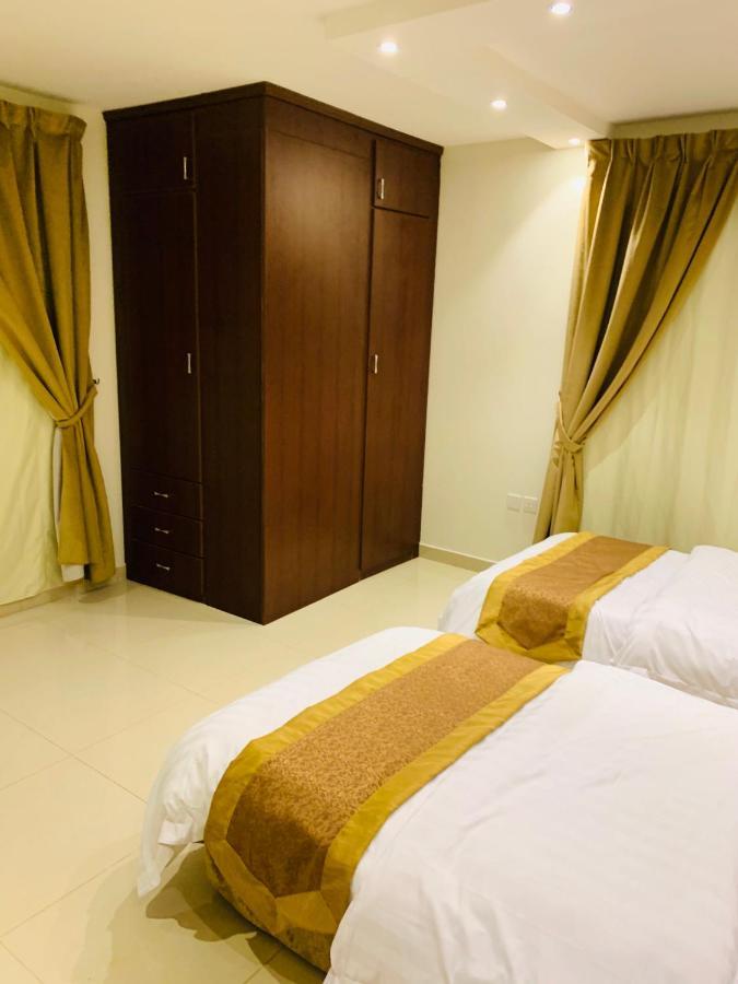 Al Bateel Furnished Apartments Riyadh Bagian luar foto
