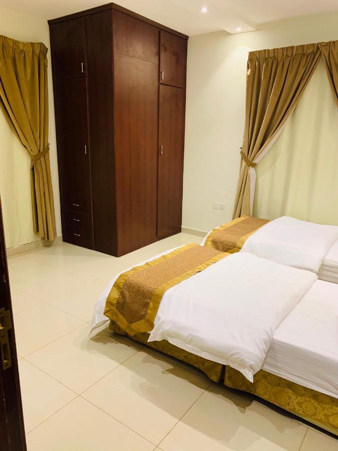 Al Bateel Furnished Apartments Riyadh Bagian luar foto