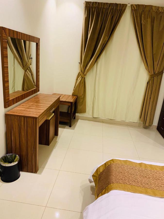 Al Bateel Furnished Apartments Riyadh Bagian luar foto